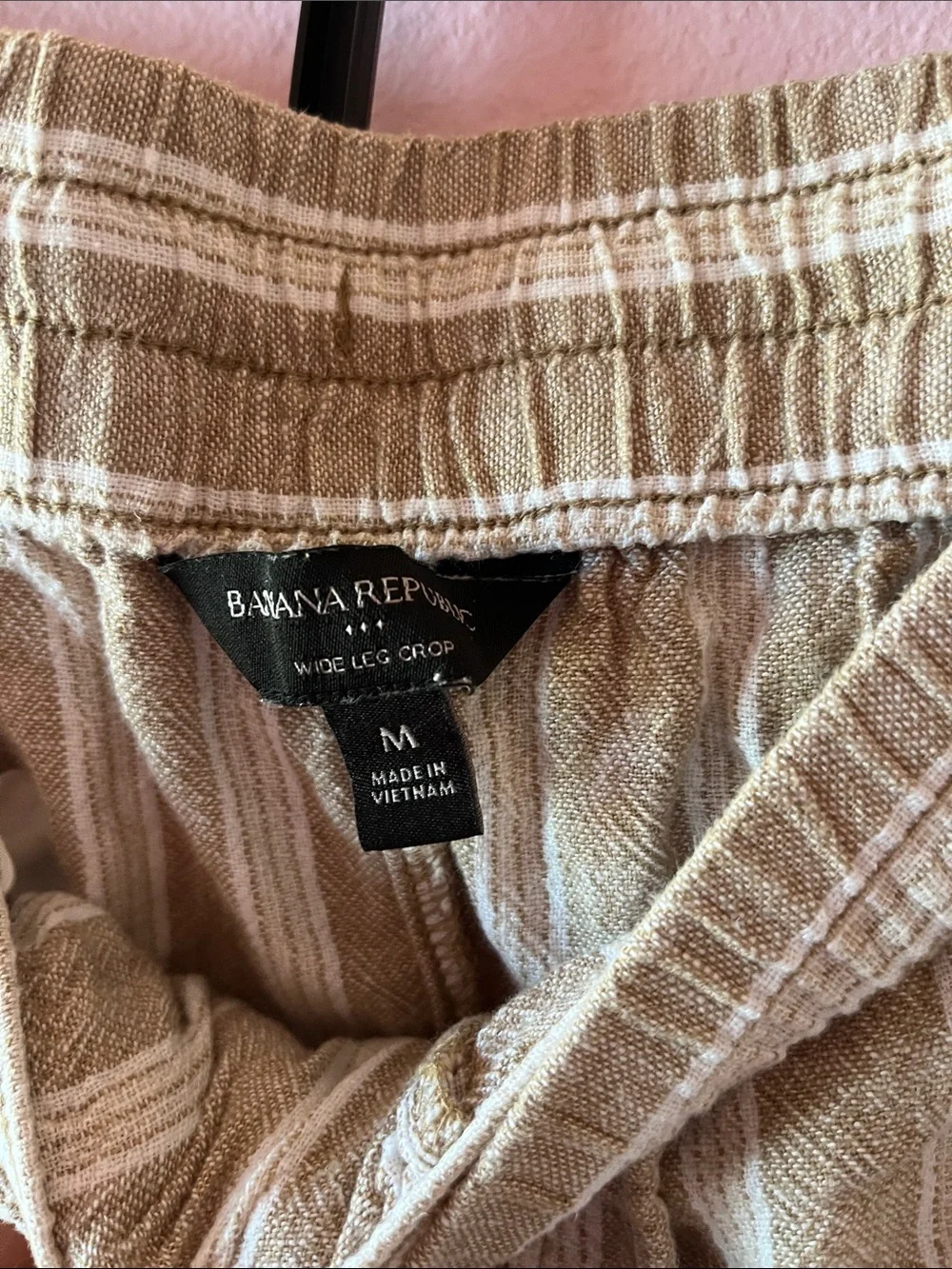 Banana Republic Beige and White Striped Cropped Linen Pants